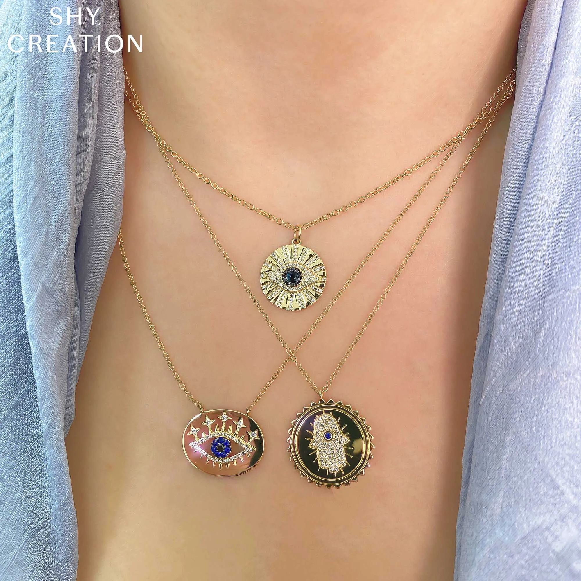 0.23CT BLACK & WHITE DIAMOND & 0.15CT BLUE SAPPHIRE EYE NECKLACE