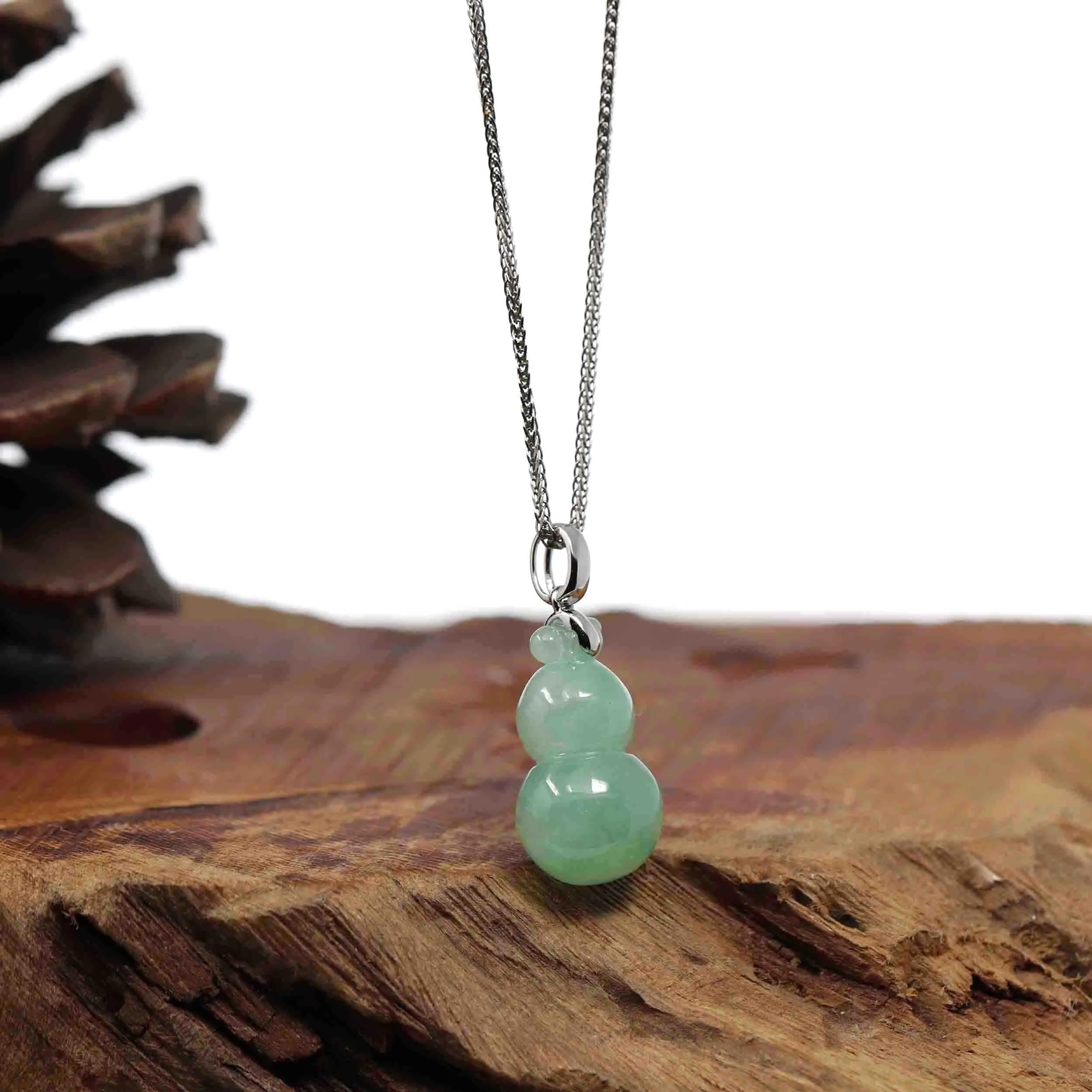 14K White Gold Jadeite Jade Good Luck Hulu Bottle Gourd Necklace
