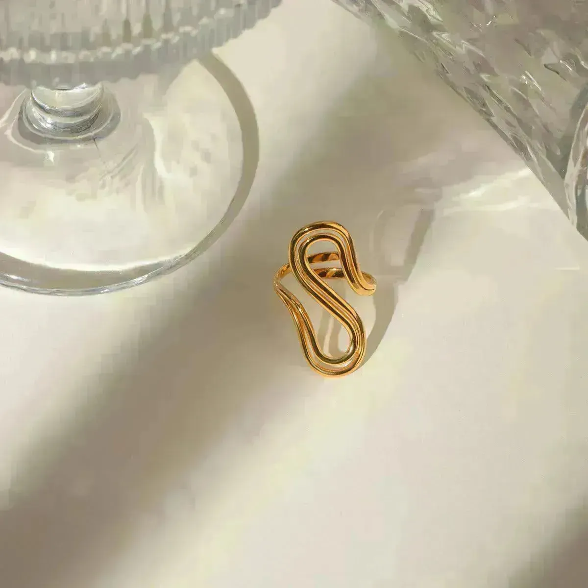 Design Sense Minority Simple 18K Gold Stainless Steel Double Layer Snake Shape Ring for Women