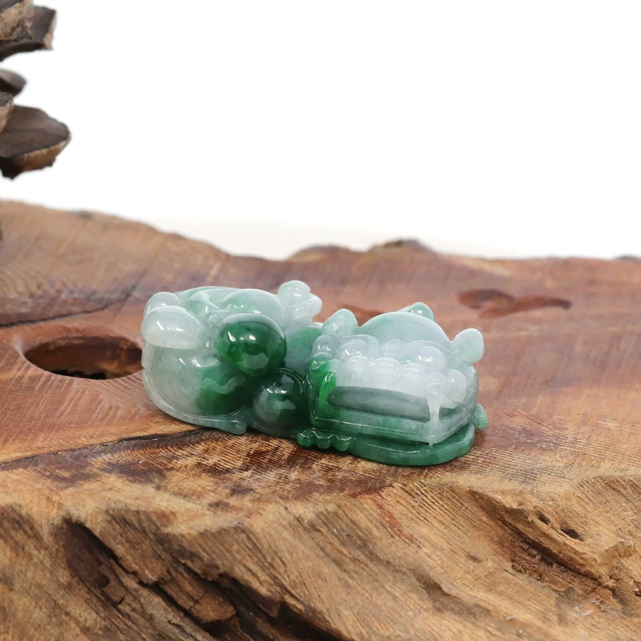 Genuine High quality Burmese Ice Green Jadeite Jade PiXiu Pendant Necklace