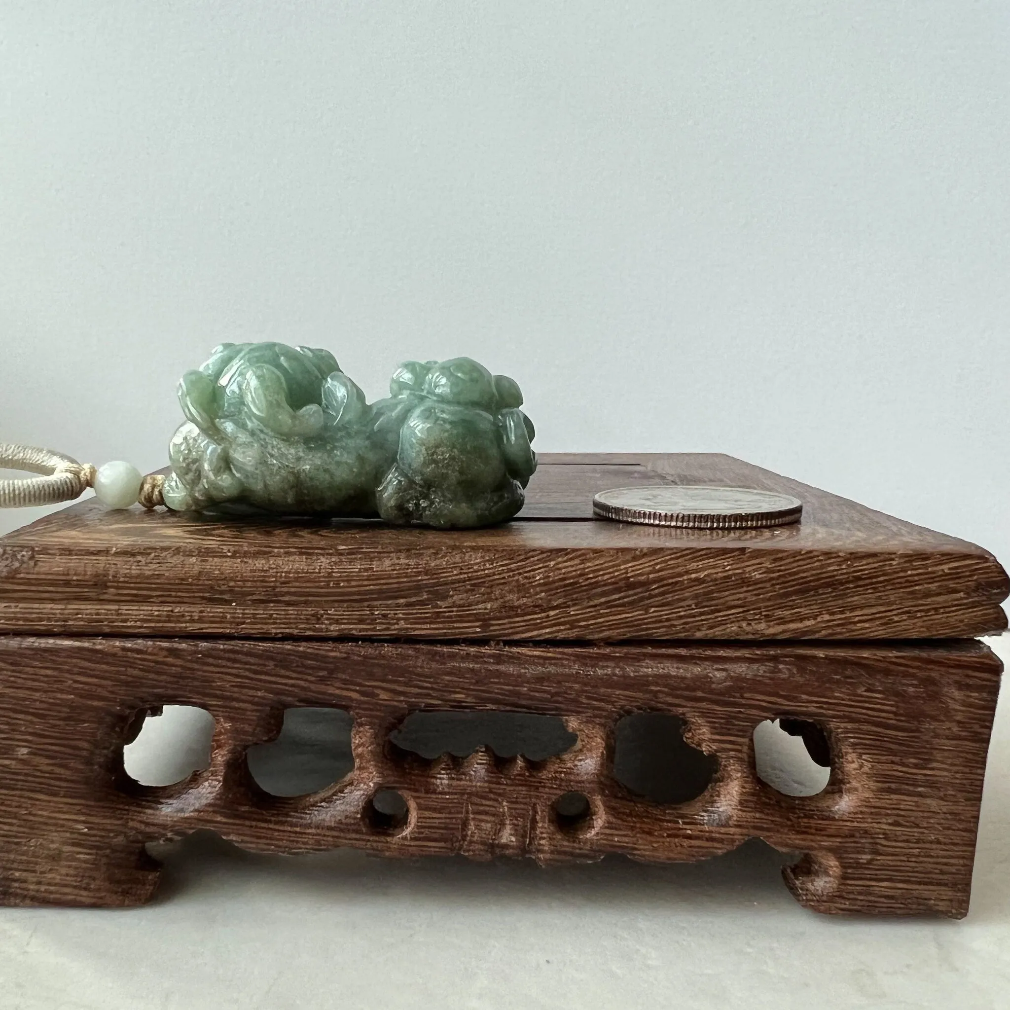 Green Jadeite Jade, Dragon Pixiu Pi Xiu, 貔貅, Dragon Chinese Carved Pendant, YJ-0322-0409131
