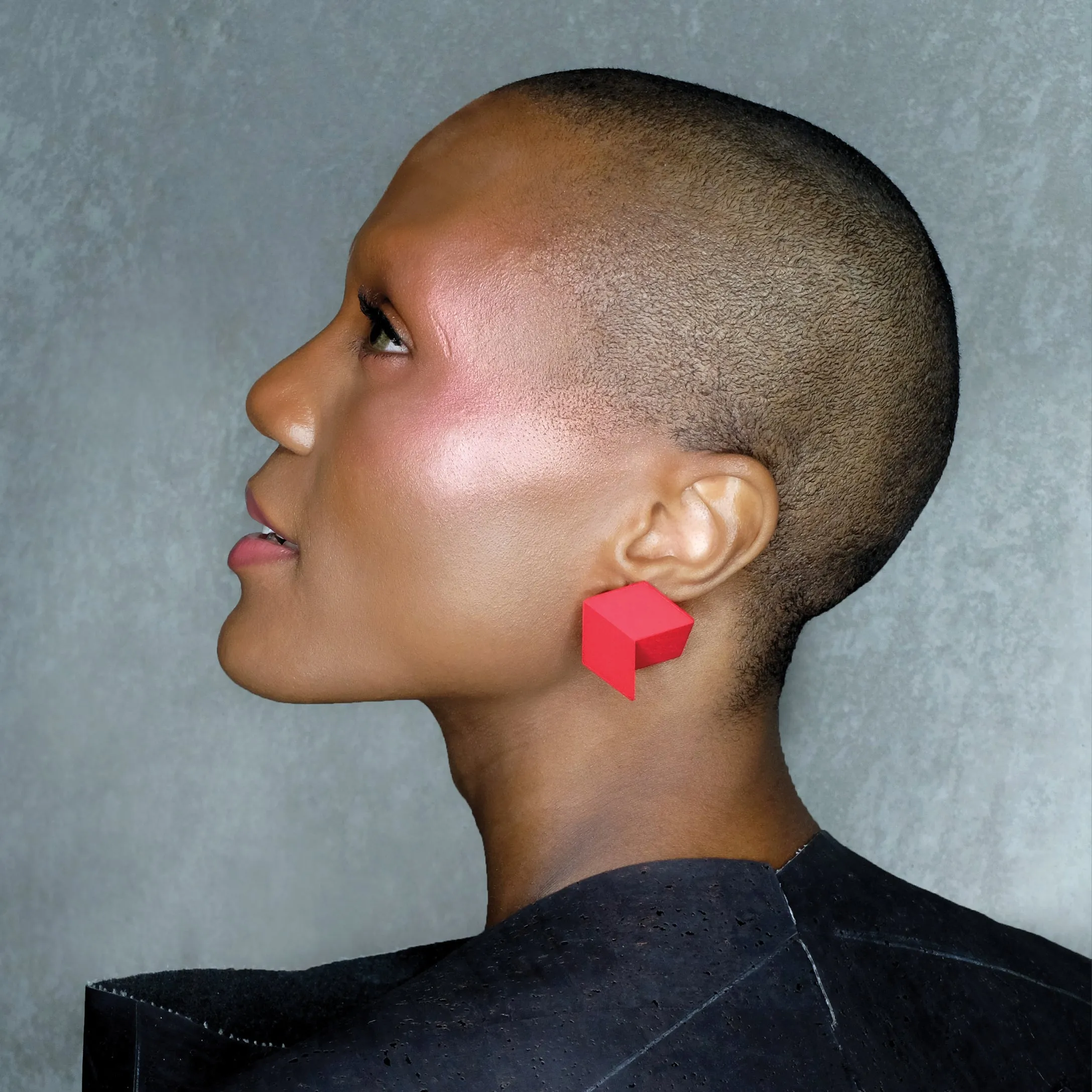 Infinite Studs | Black