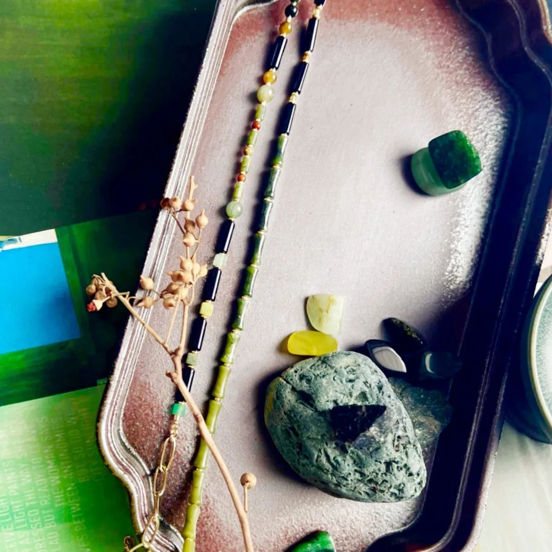 Jade Vine Multicolour jade choker necklace
