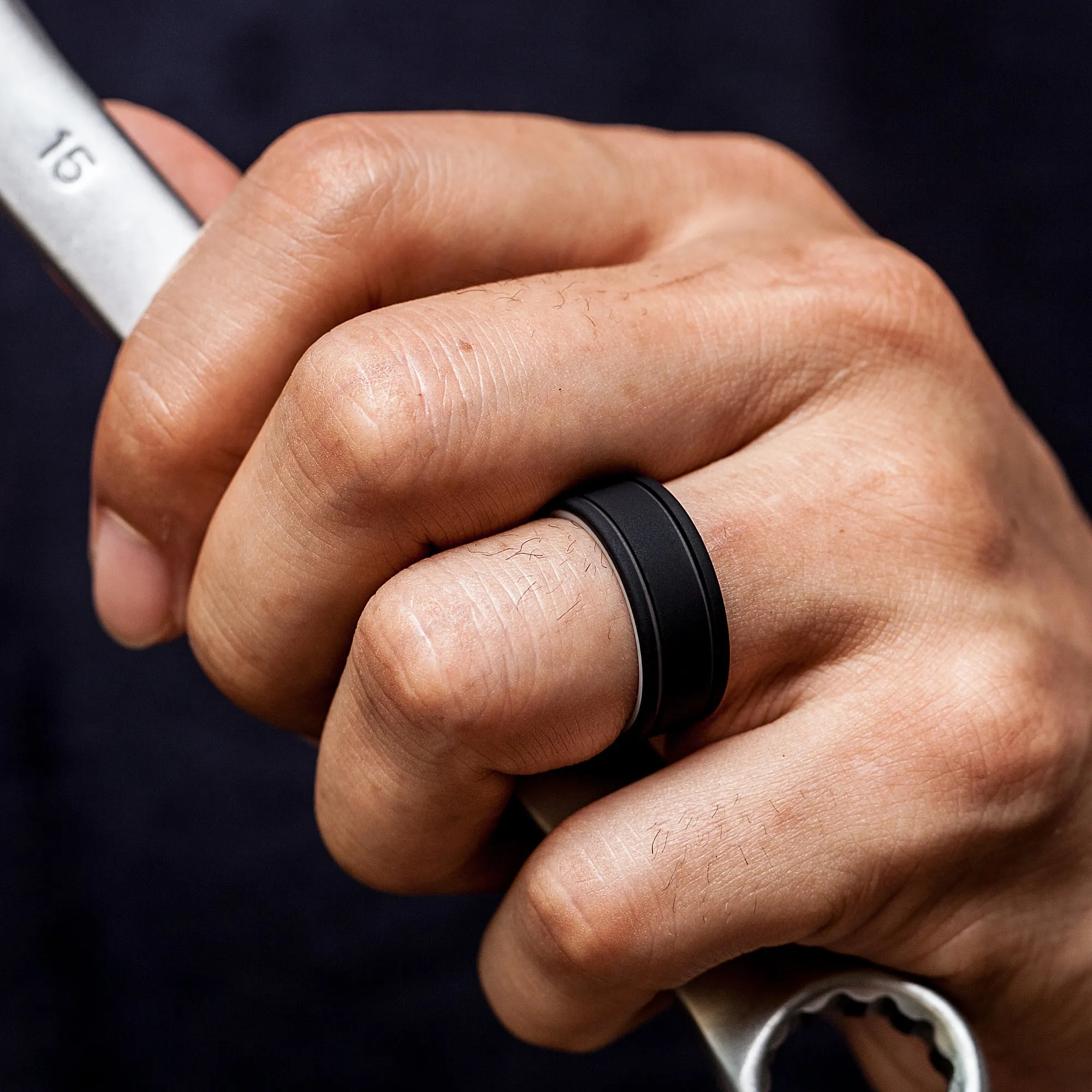 Men's Classic Ridge - Silicone Ring