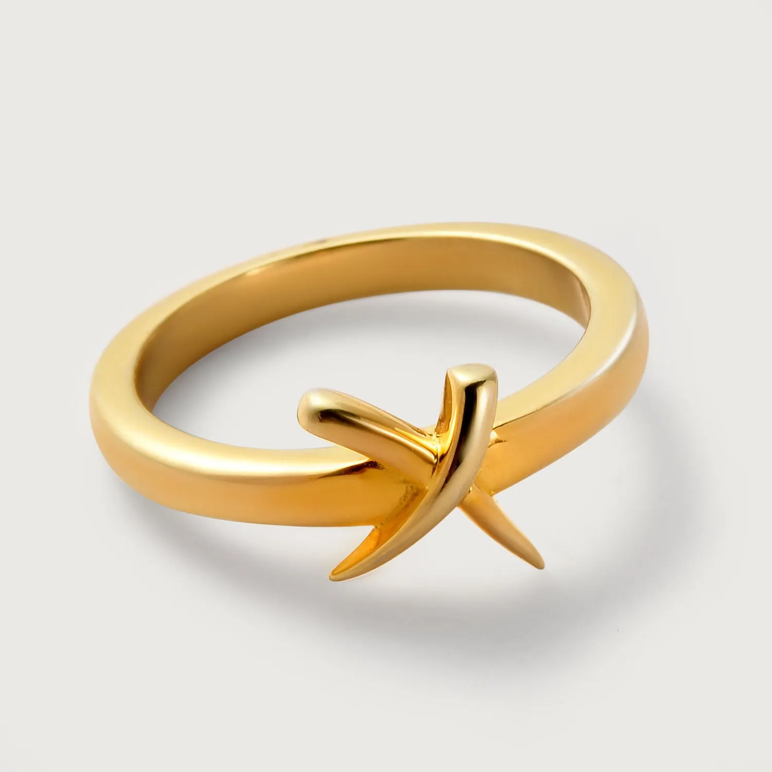 Molto Kiss Ring