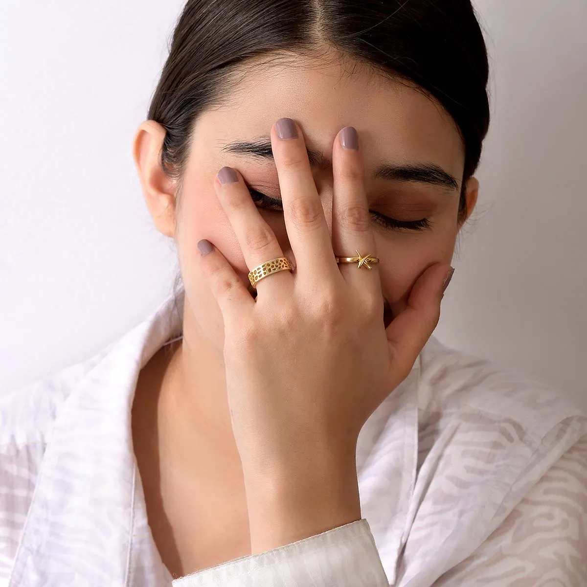 Molto Kiss Ring