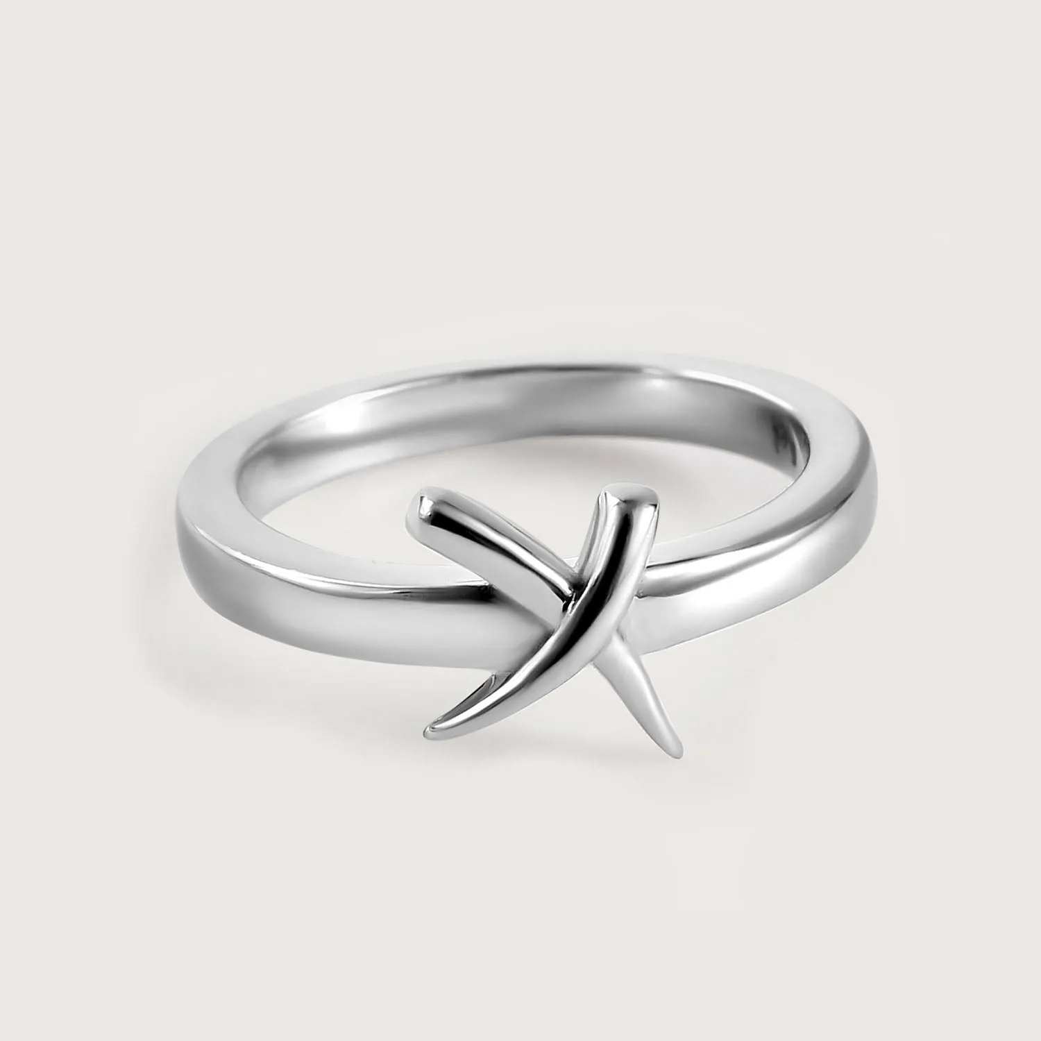 Molto Kiss Ring