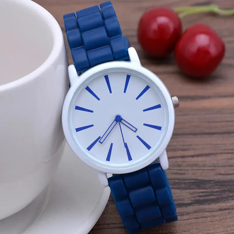 Montre à Quartz Femme avec bracelet en silicone aux coloris vibrants (13 coloris)