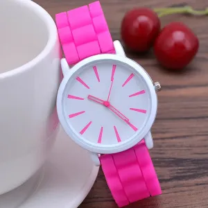 Montre à Quartz Femme avec bracelet en silicone aux coloris vibrants (13 coloris)