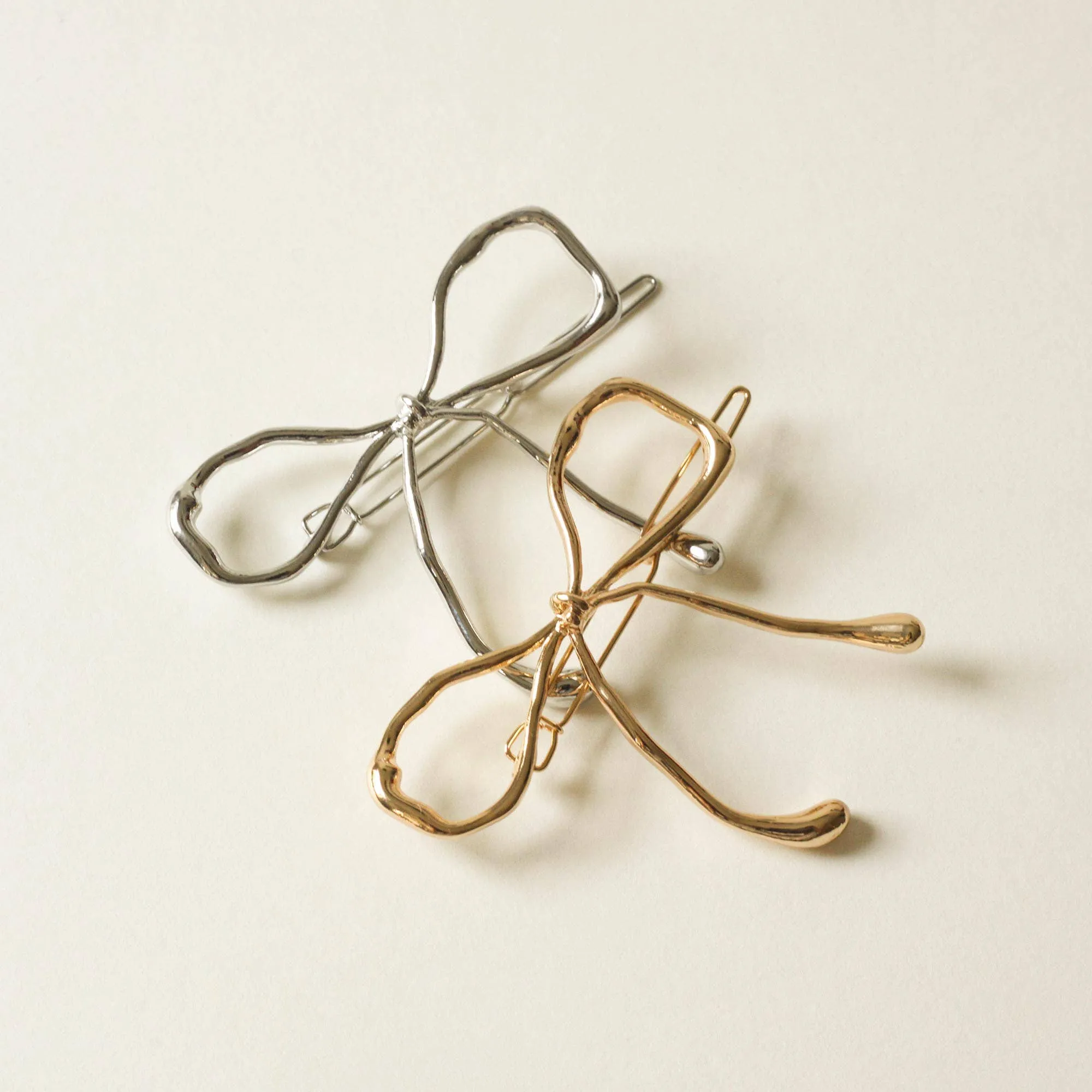nar'sha - Metal Bow Barrette Hair Clip | Gold